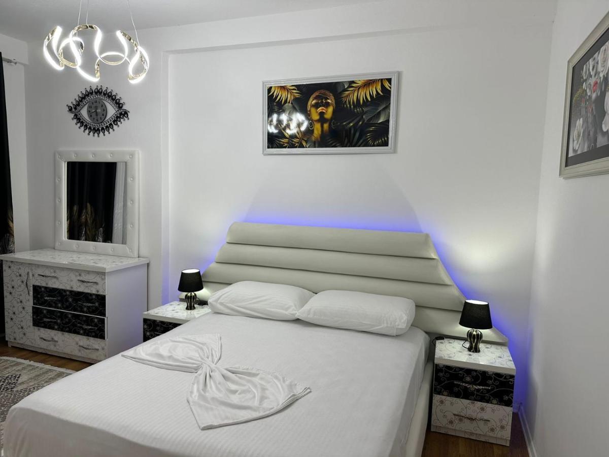 Cosy 2Br Apartment Near Tirana Airport - Self Check-In 24Hr Buitenkant foto
