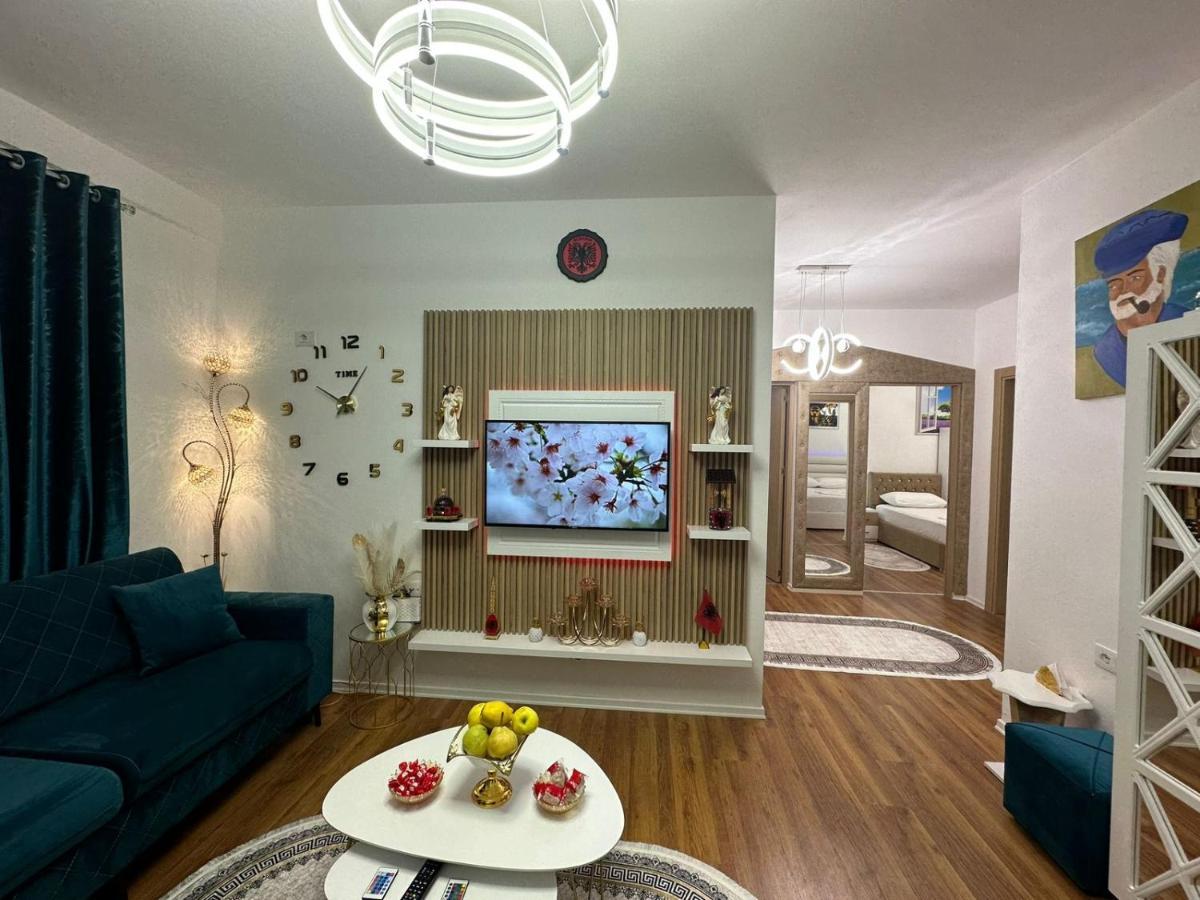 Cosy 2Br Apartment Near Tirana Airport - Self Check-In 24Hr Buitenkant foto
